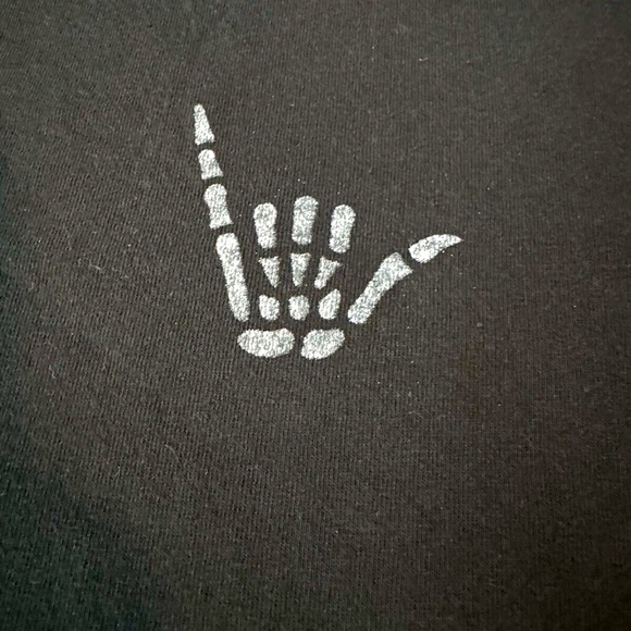 Call Your Mother Men’s Large Surfing Skeleton Graphic T Shirt graphic tee Black - Picture 3 of 7